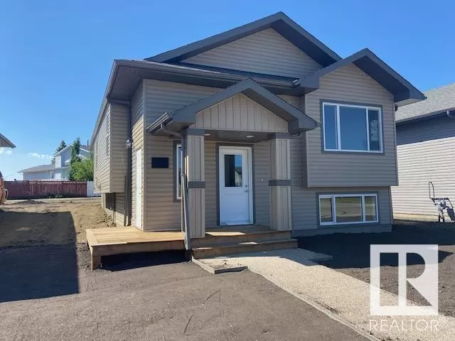 House for rent: 7411 44 Av, Camrose, Alberta T4V 5C9
