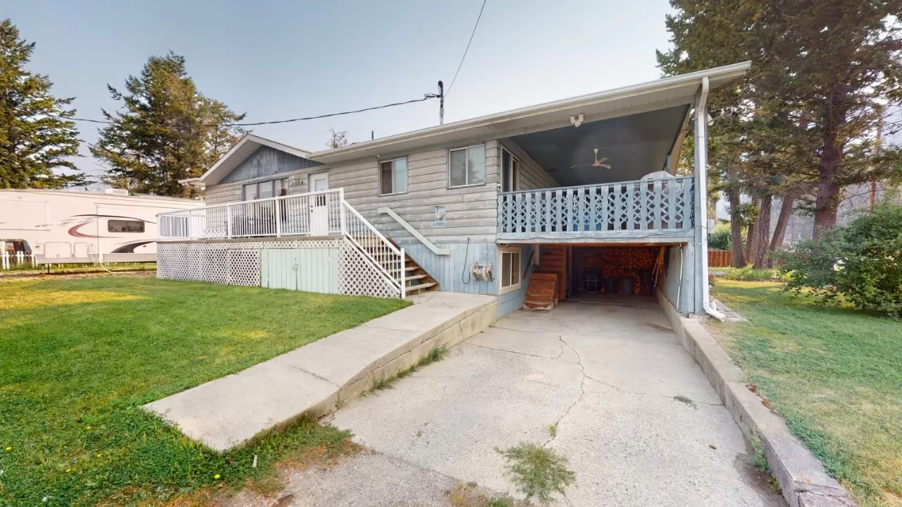 House for rent: 7558 Columbia Avenue, Radium Hot Springs, British Columbia V0A 1M0