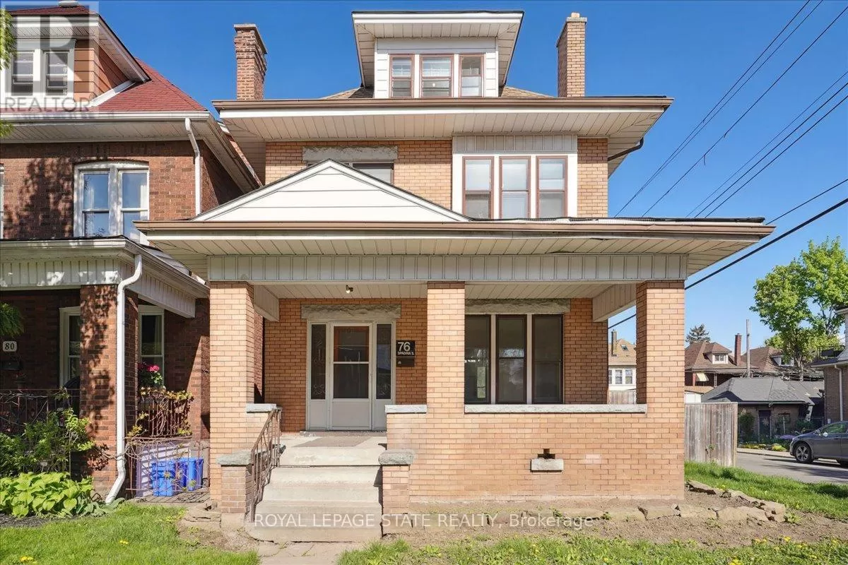 House for rent: 76 Spadina Avenue, Hamilton, Ontario L8M 2X3