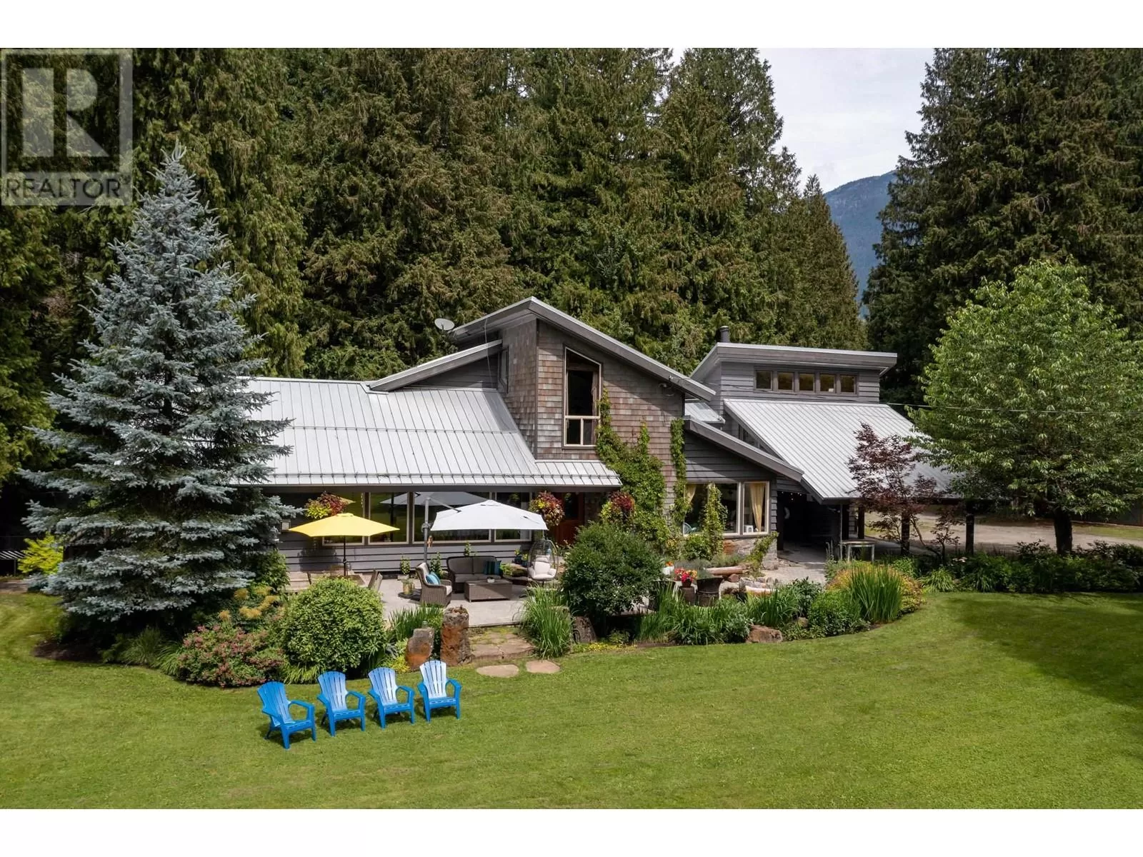 House for rent: 7650 Ryan Creek Road, Pemberton, British Columbia V0N 2L2