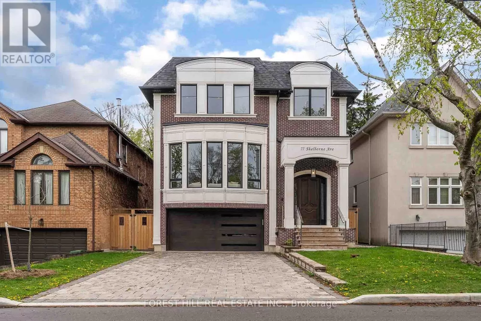 House for rent: 77 Shelborne Avenue, Toronto, Ontario M5N 1Z2