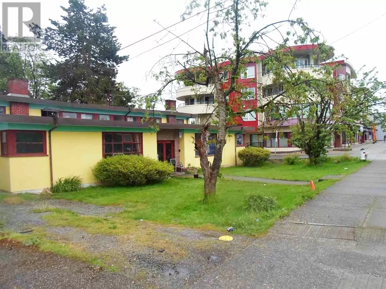 House for rent: 7774 Edmonds Street, Burnaby, British Columbia V3N 1B8