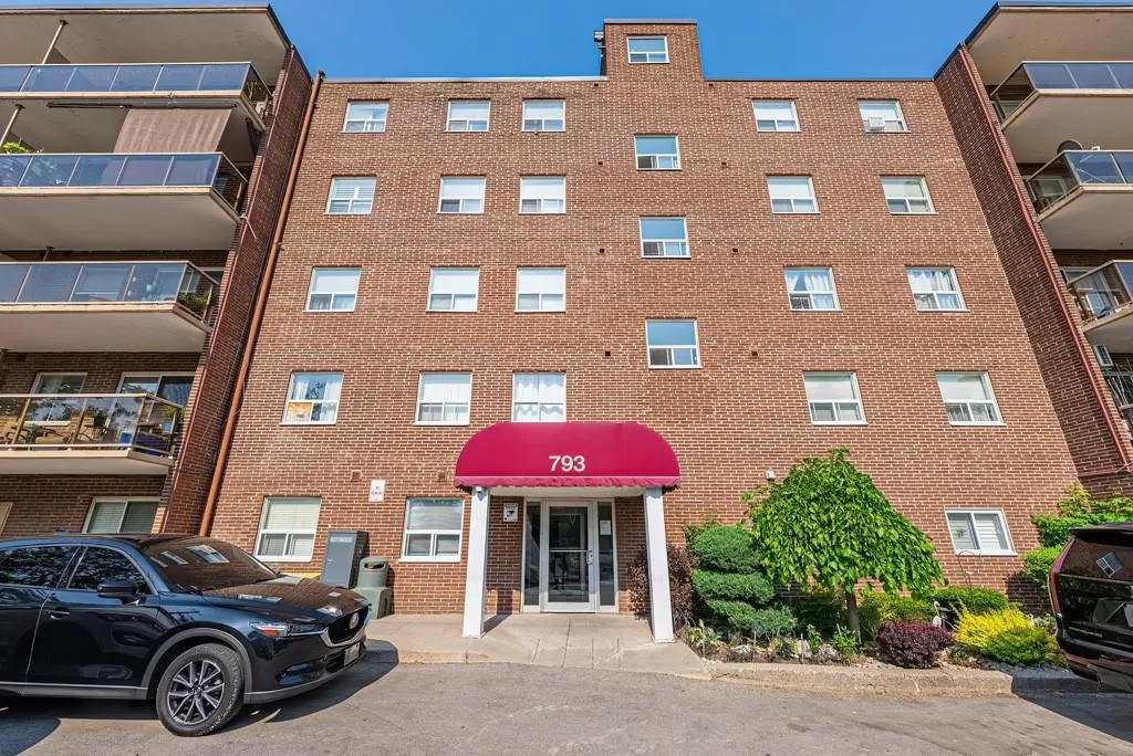 Apartment for rent: 793 Colborne Street|unit #204, Brantford, Ontario N3S 7J3