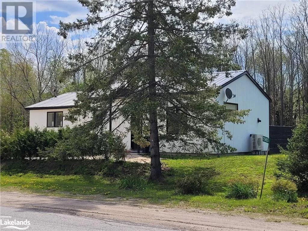 House for rent: 7965 County Road 9, Creemore, Ontario L0M 1S0