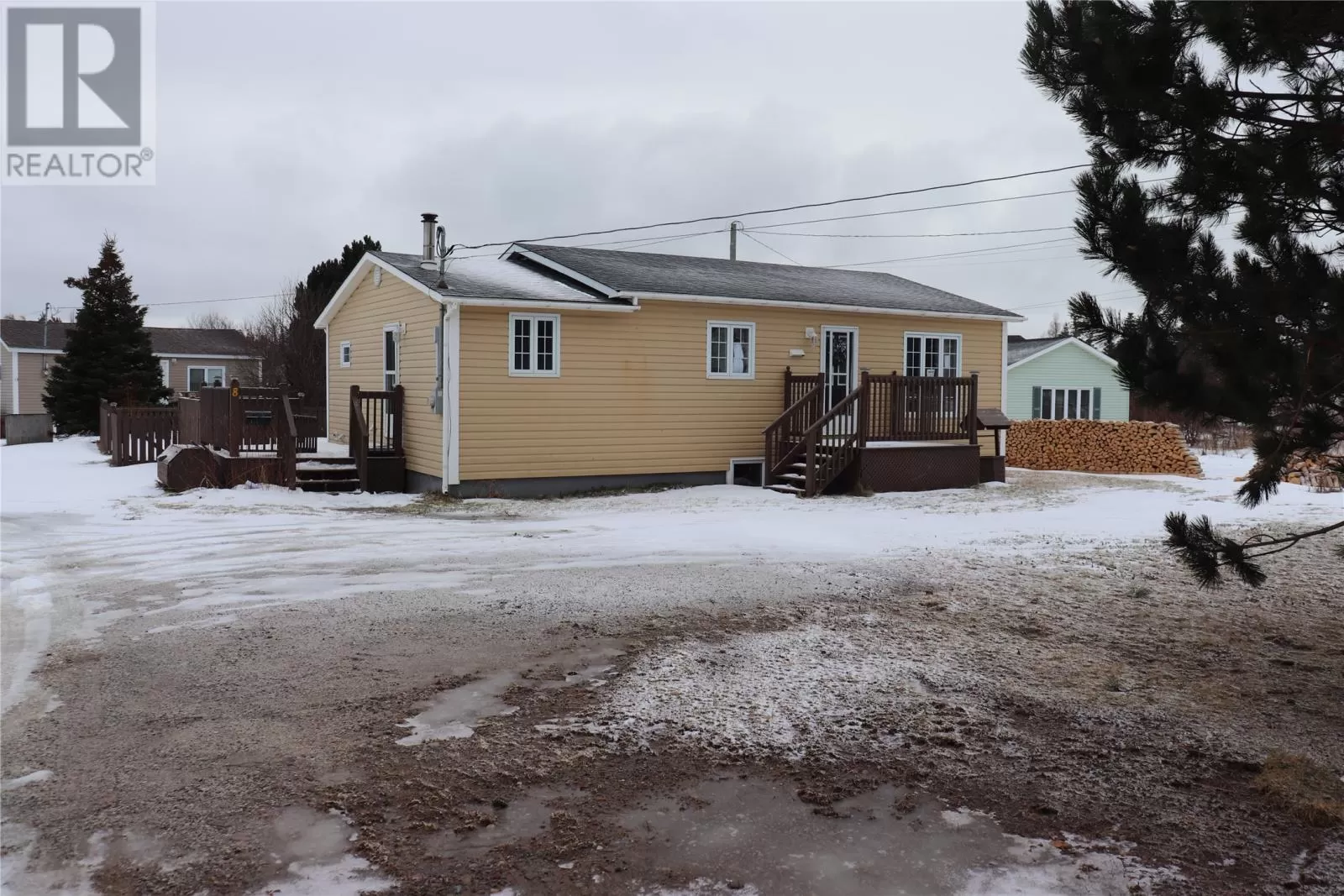 House for rent: 8 West Street, Stephenville, Newfoundland & Labrador A2N 1C2