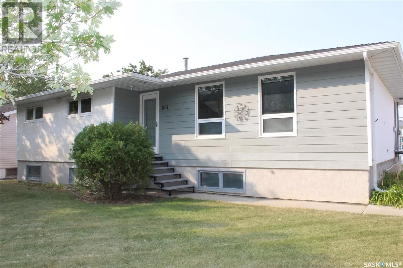 House for rent: 801 Centre Street, Shaunavon, Saskatchewan S0N 2M0