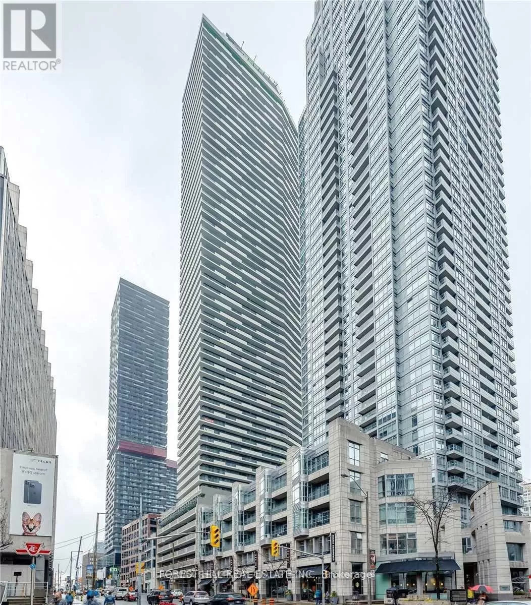 Apartment for rent: 805 - 2221 Yonge Street, Toronto, Ontario M4S 2B4