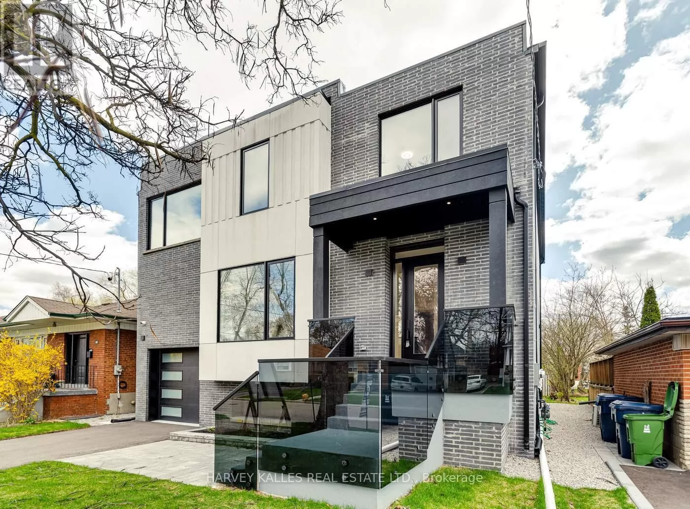 House for rent: 81 De Quincy Blvd, Toronto, Ontario M3H 1Y8
