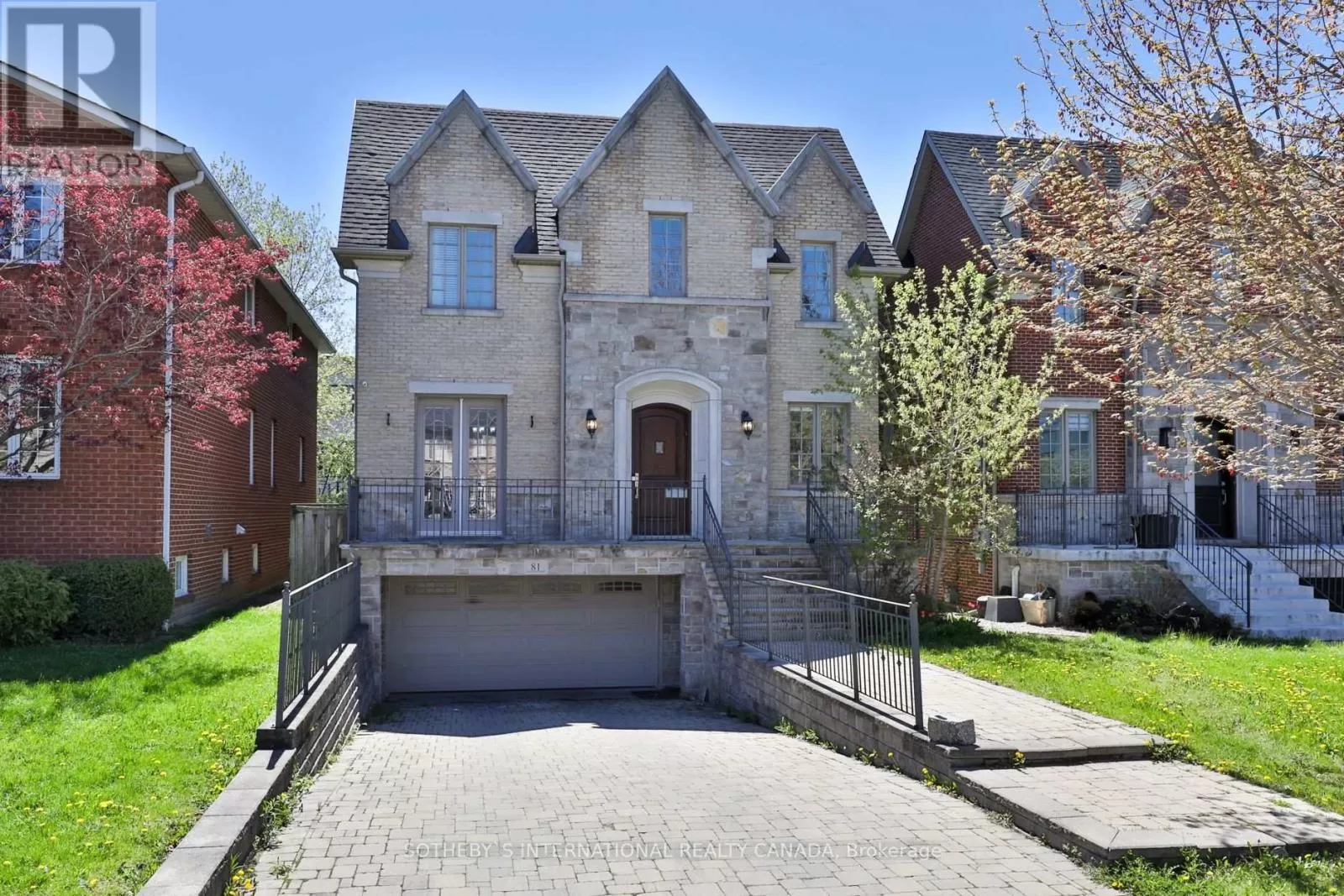 House for rent: 81 Stormont Avenue, Toronto, Ontario M5N 2C3