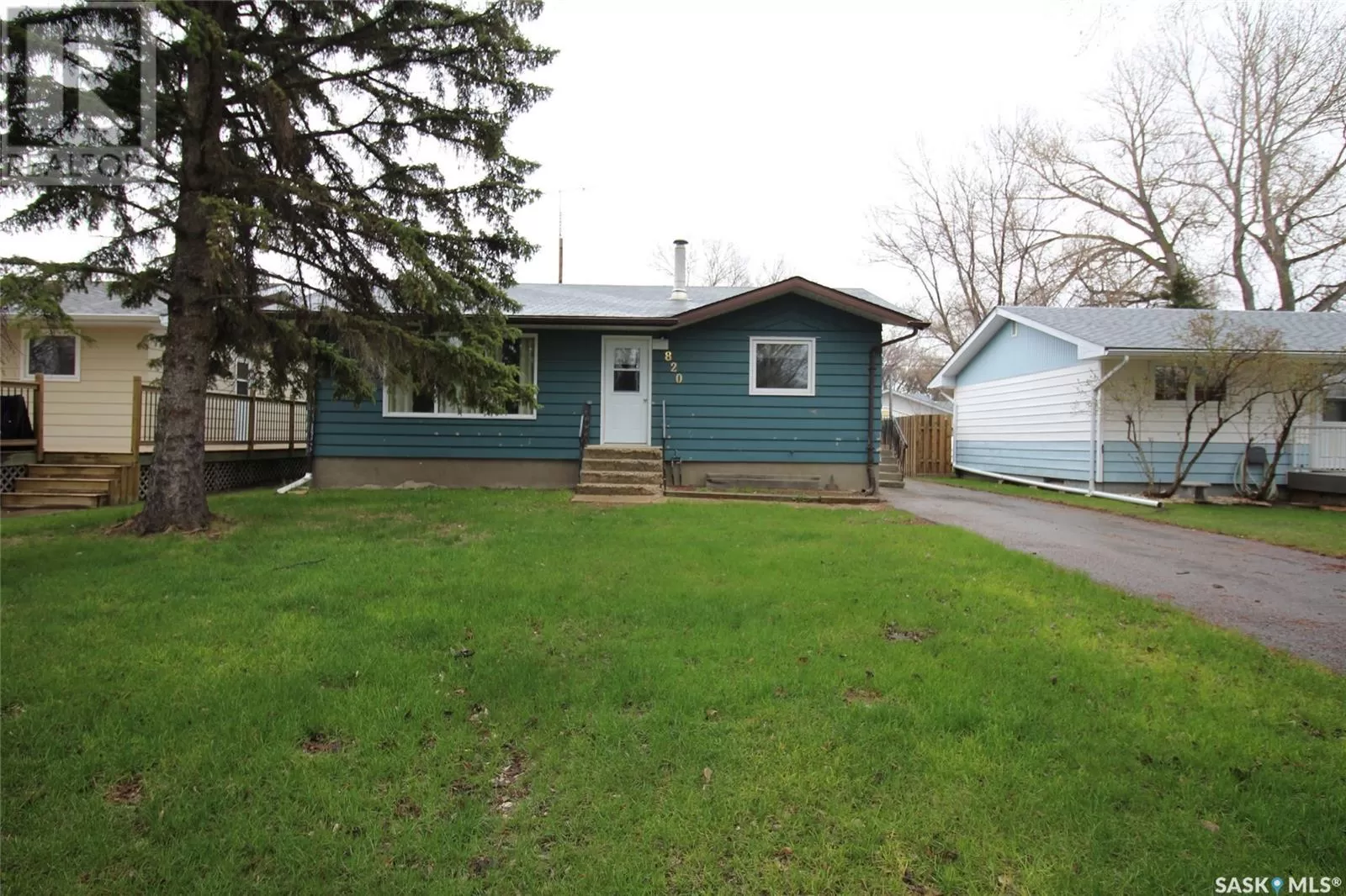 House for rent: 820 3rd Street E, Shaunavon, Saskatchewan S0N 2M0