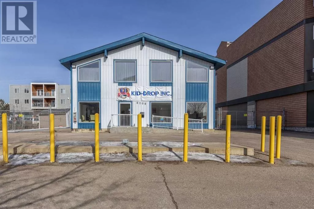 Commercial Mix for rent: 8208 Manning Avenue, Fort McMurray, Alberta T9H 1V9