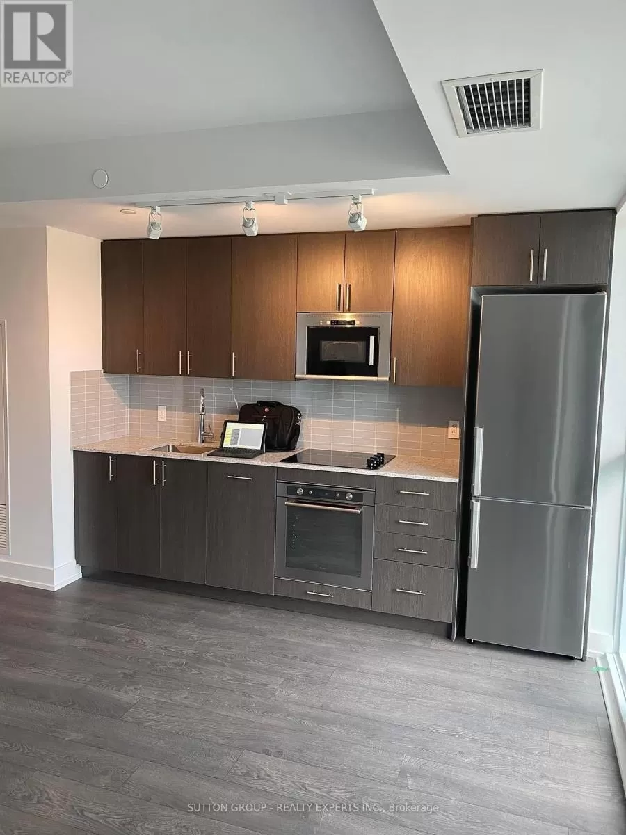 Apartment for rent: #821 -2550 Simcoe St, Oshawa, Ontario L1L 0R5