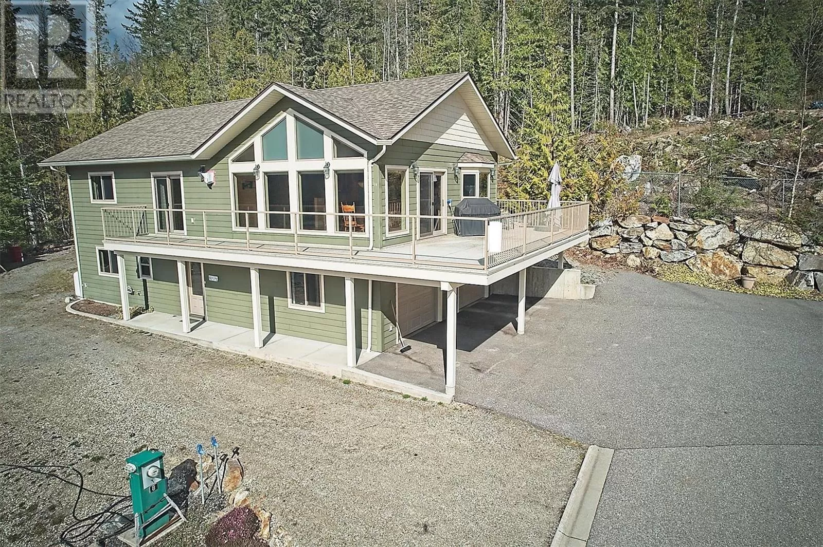 House for rent: 8253 97a Highway Unit# 8, Mara, British Columbia V0E 2K0