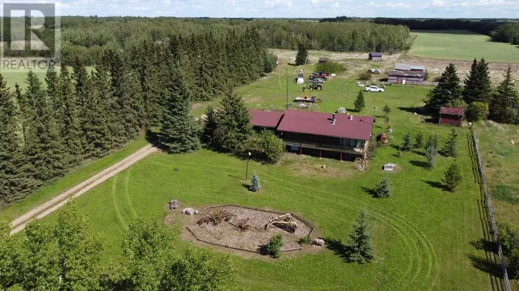 House for rent: 83105 Highway 735, Rural Clear Hills County, Alberta T0H 3T0