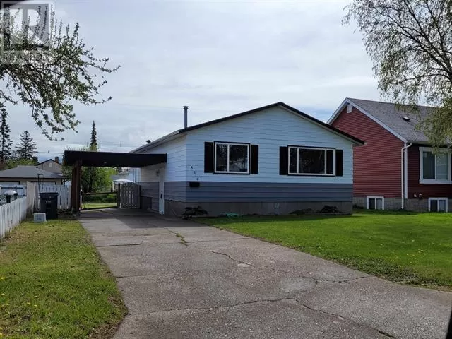 House for rent: 834 Ewert Street, Prince George, British Columbia V2M 2N9