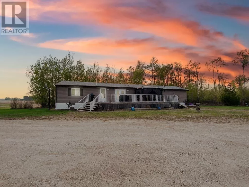 Manufactured Home/Mobile for rent: 8366 Twp Rd 794, Rural Saddle Hills County, Alberta T0H 3V0