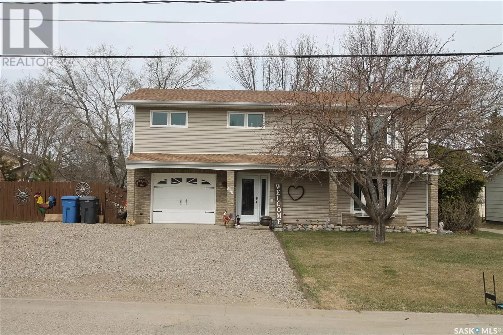 House for rent: 838 Prospect Avenue, Oxbow, Saskatchewan S0C 2B0