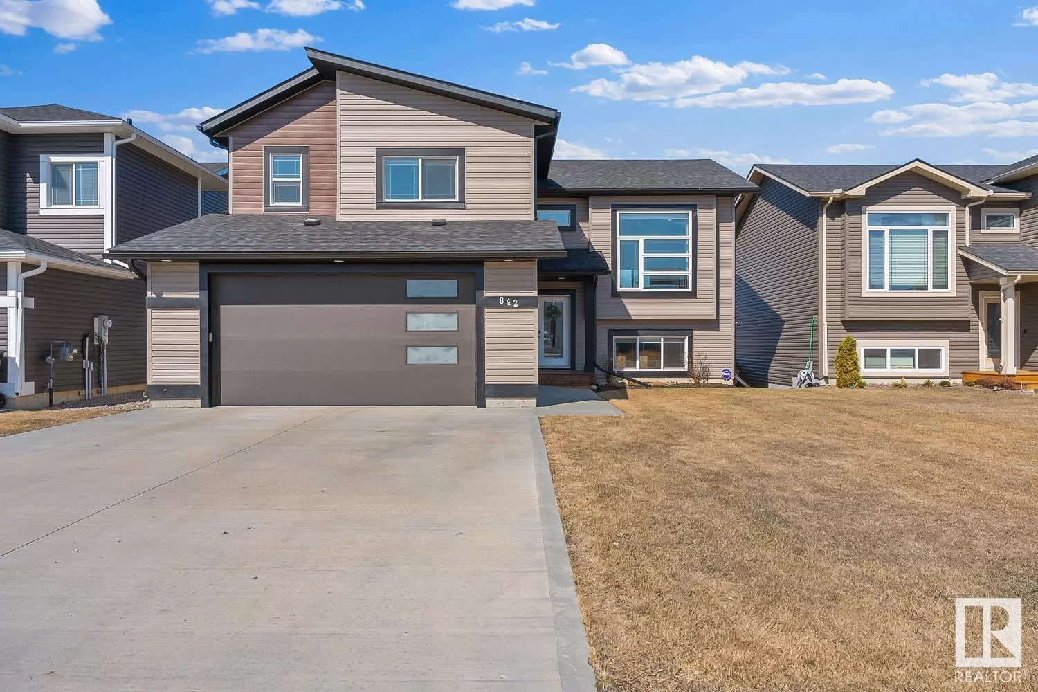 House for rent: 842 Schooner Dr, Cold Lake, Alberta T9M 0L7