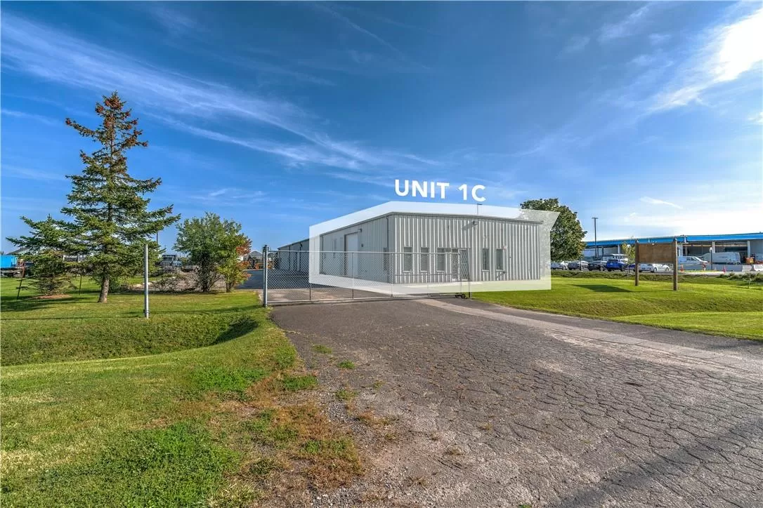 Multi-Tenant Industrial for rent: 849 Barton Street|unit #1a, Stoney Creek, Ontario L8E 5G6