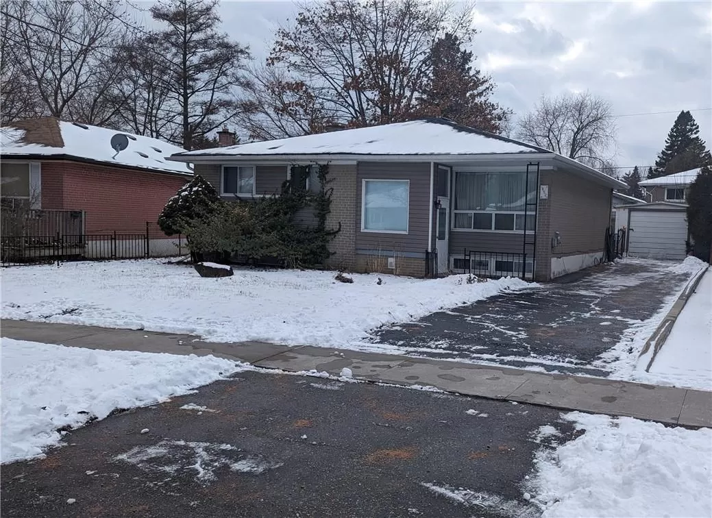 House for rent: 852 Modlin Road|unit #lower, Pickering, Ontario L1W 1V7