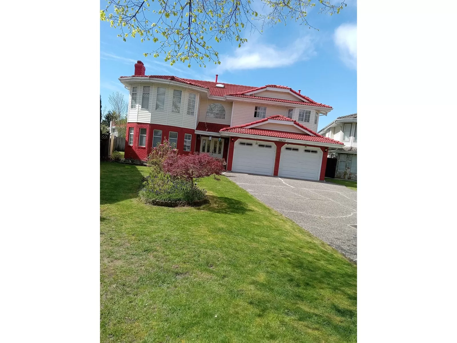 House for rent: 8879 141b Street, Surrey, British Columbia V3V 7W5