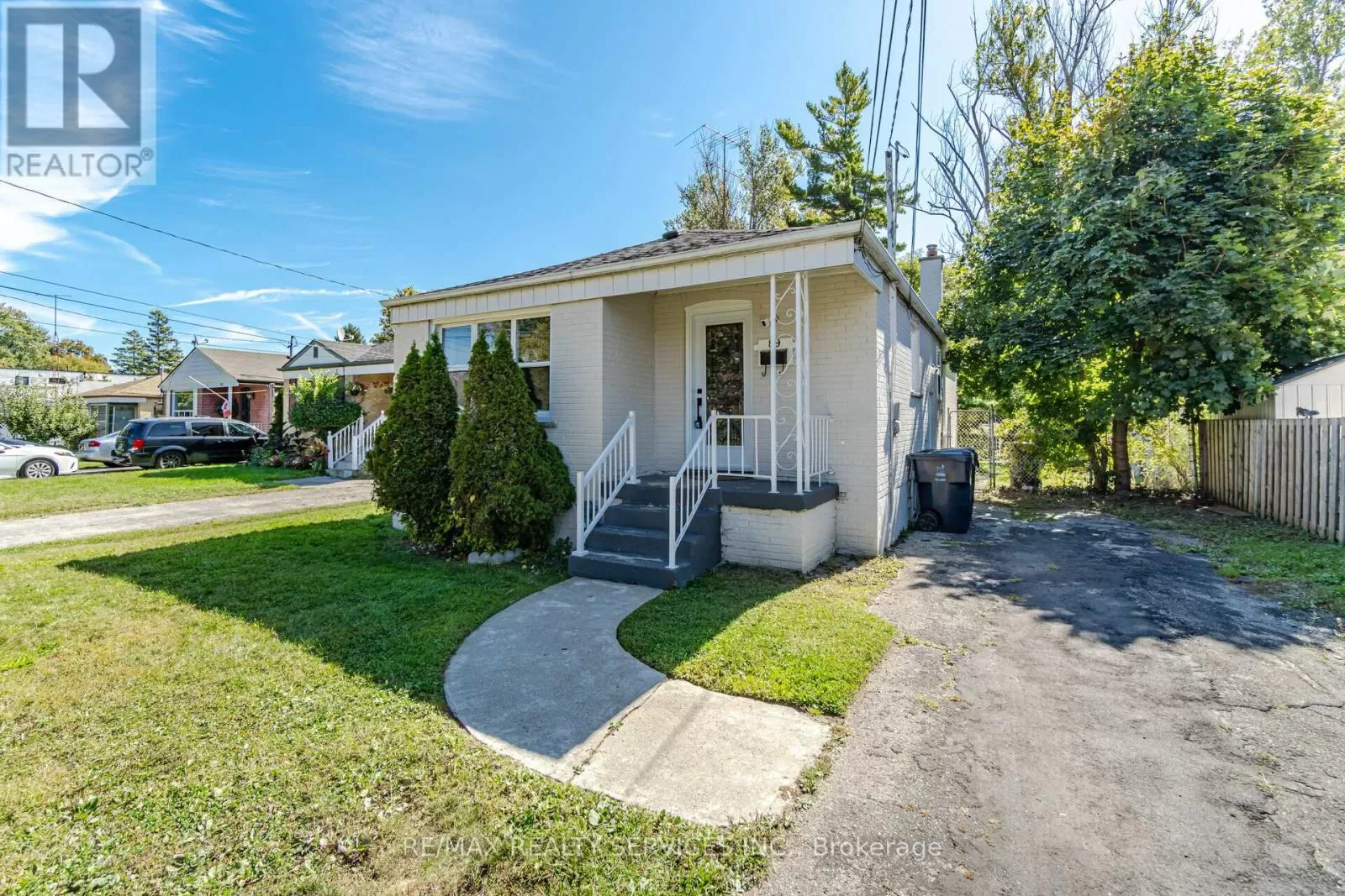 House for rent: 89 Darlingside Drive, Toronto, Ontario M1E 3P2
