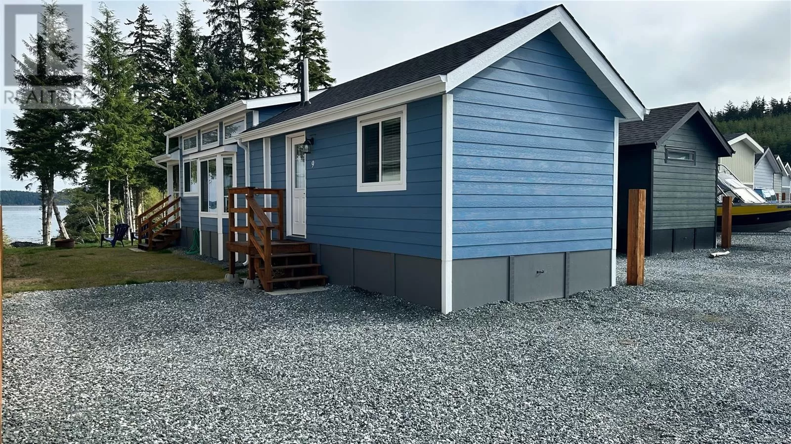 Manufactured Home for rent: 9 1 Alder Bay Rd, Port McNeill, British Columbia V0N 2R0