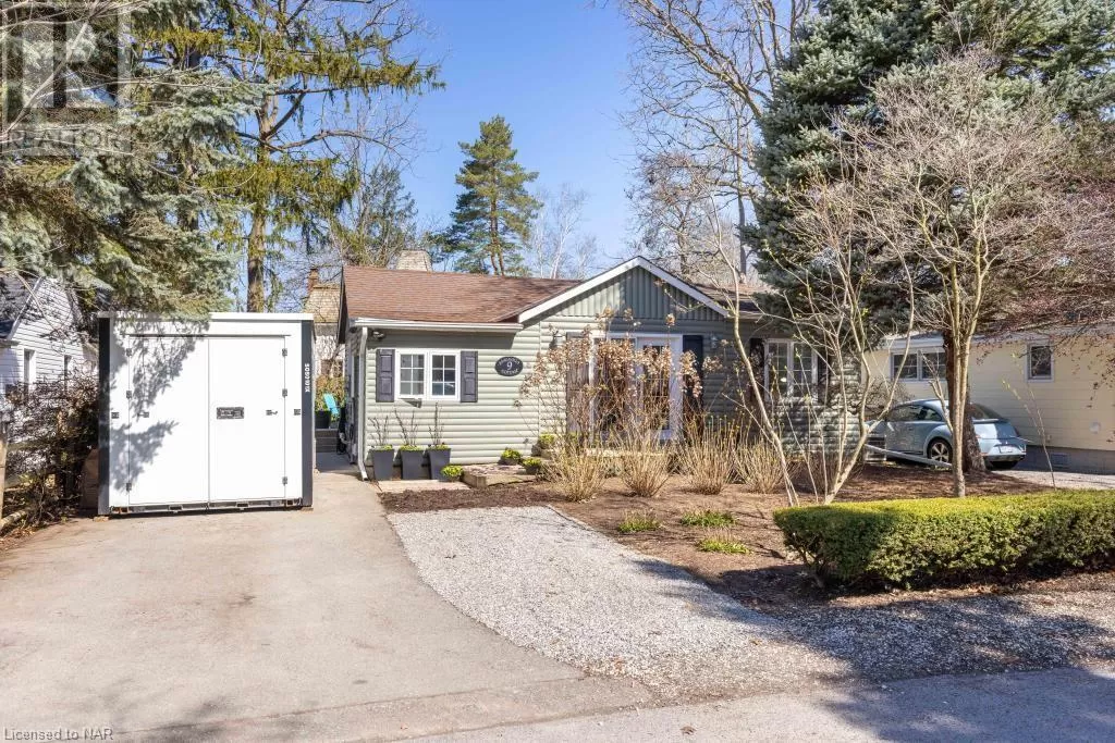 House for rent: 9 Addison Avenue, Niagara-on-the-Lake, Ontario L0S 1J0