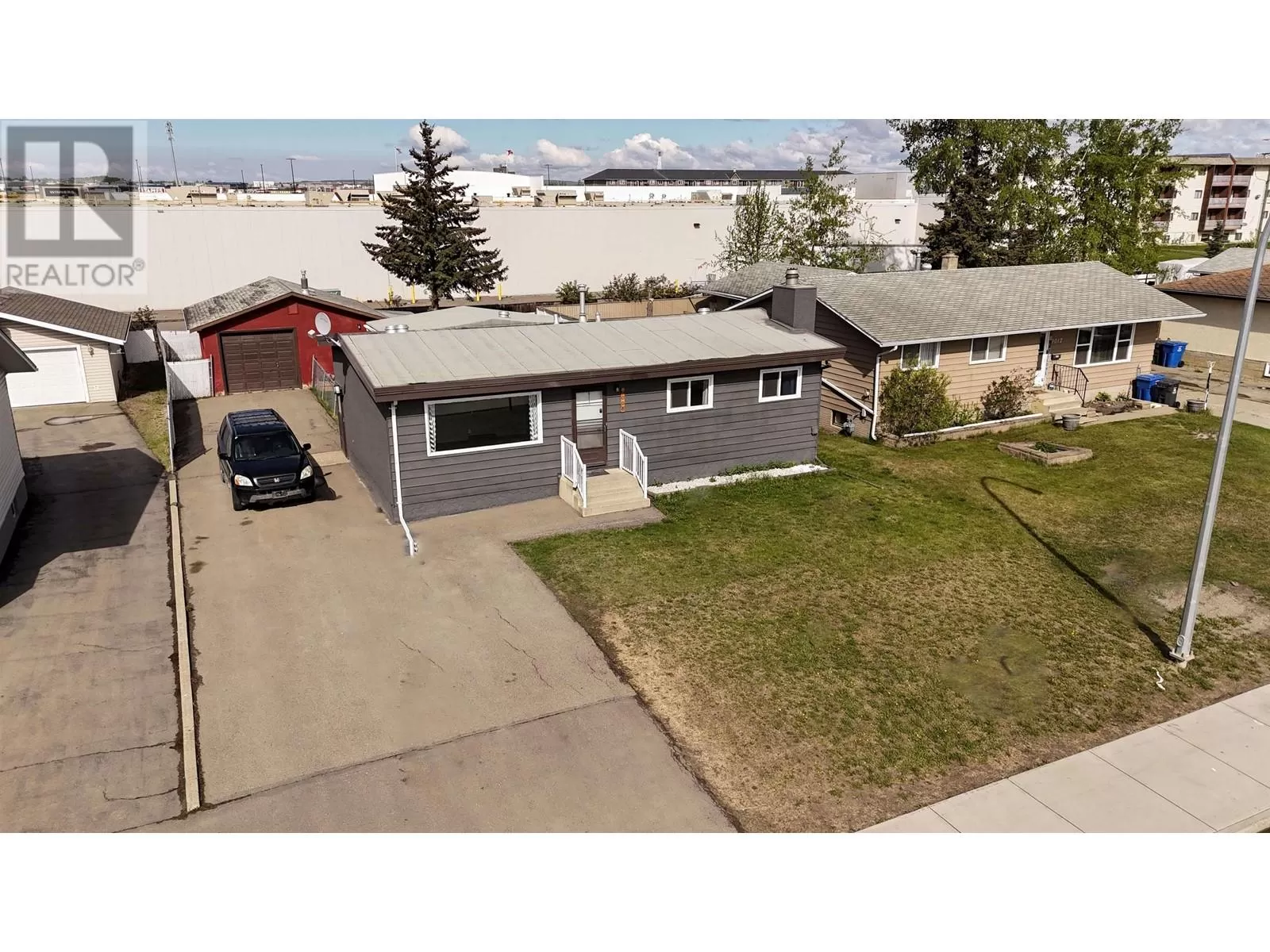 House for rent: 9008 92a Street, Fort St. John, British Columbia V1J 3J7