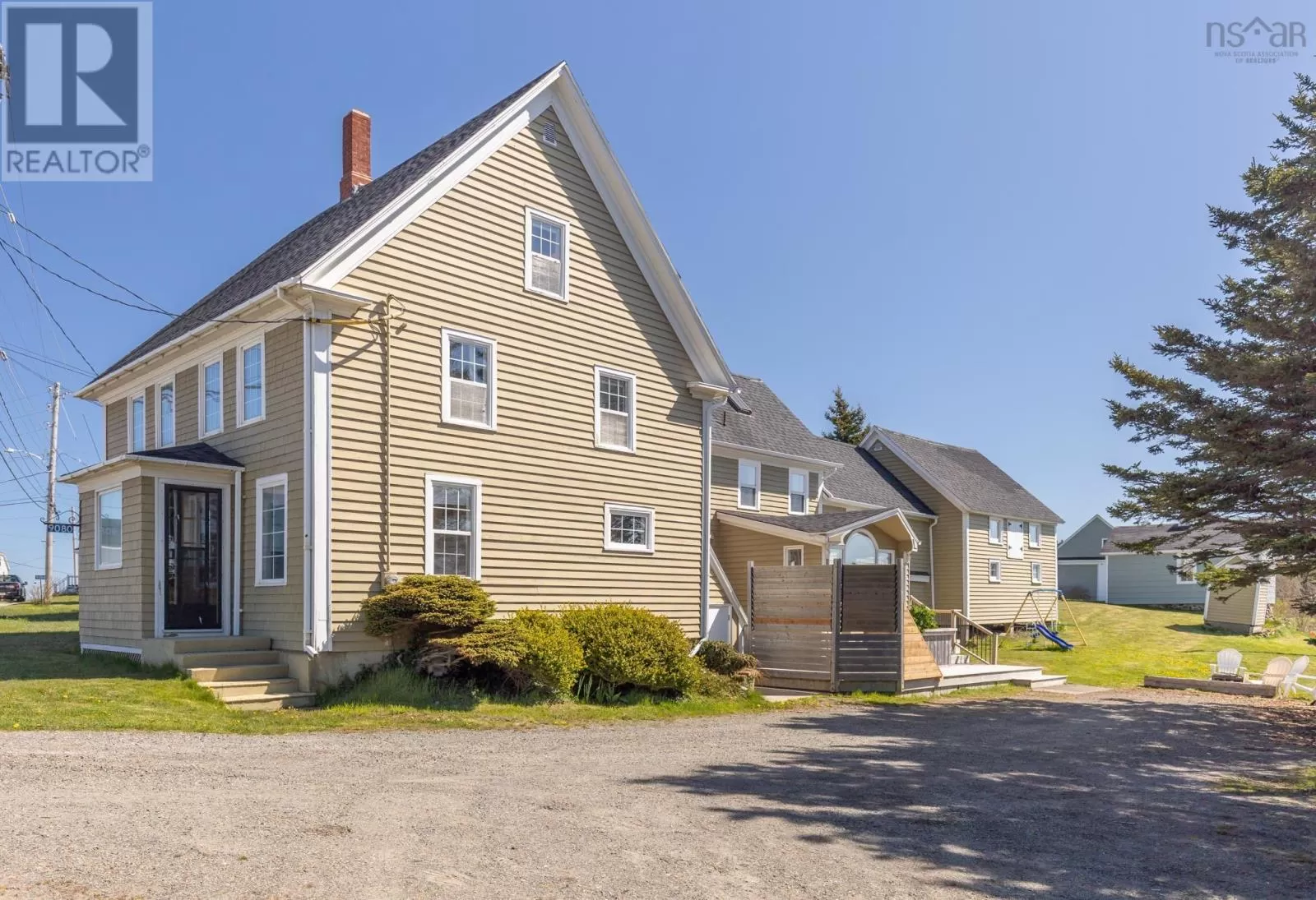 House for rent: 9080 Highway 1, Meteghan River, Nova Scotia B0W 2L0