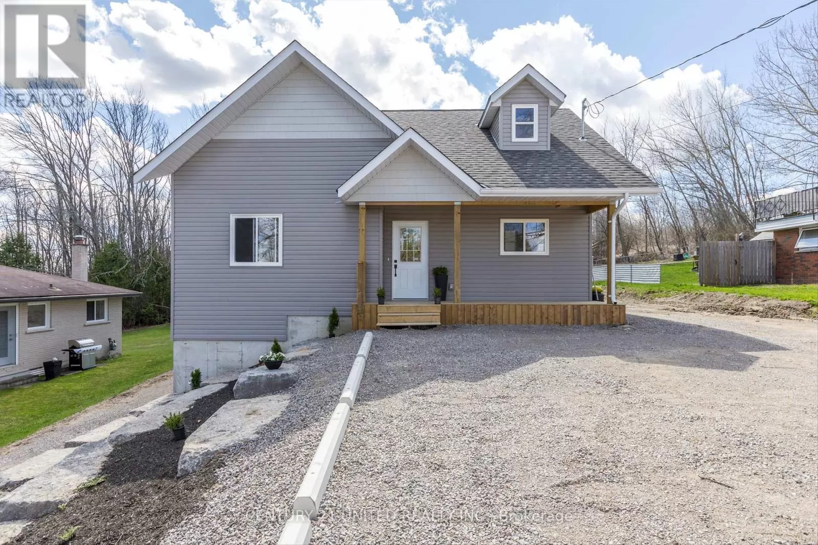 House for rent: 909 Fairbairn St, Smith-Ennismore-Lakefield, Ontario K9H 6C2