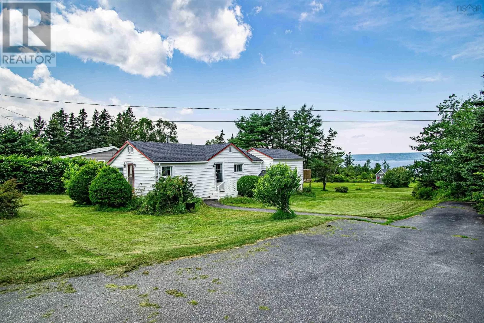 House for rent: 917 Highway 1, Deep Brook, Nova Scotia B0S 1J0