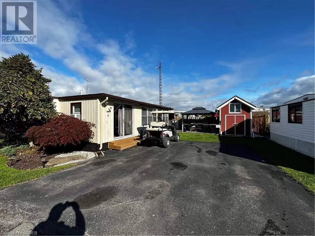 Mobile Home for rent: 92 Clubhouse Road Unit# 33, Turkey Point, Ontario N0E 1T0