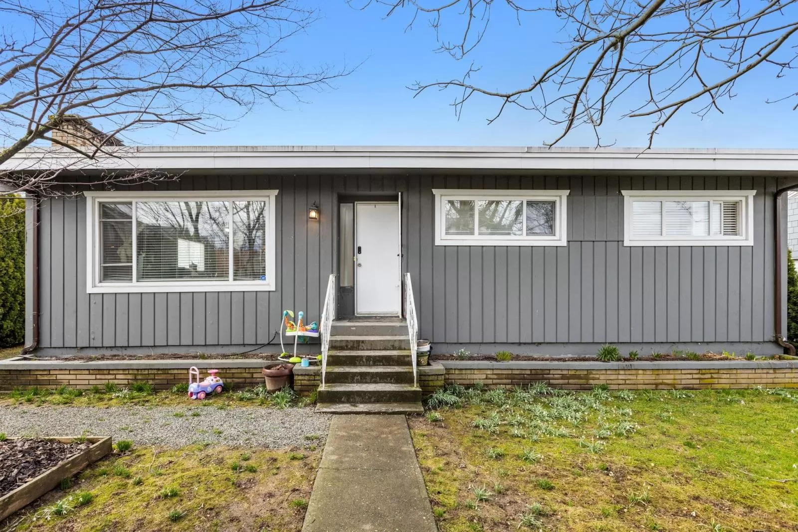House for rent: 9269 Broadway Street, Chilliwack, British Columbia V2P 5W6