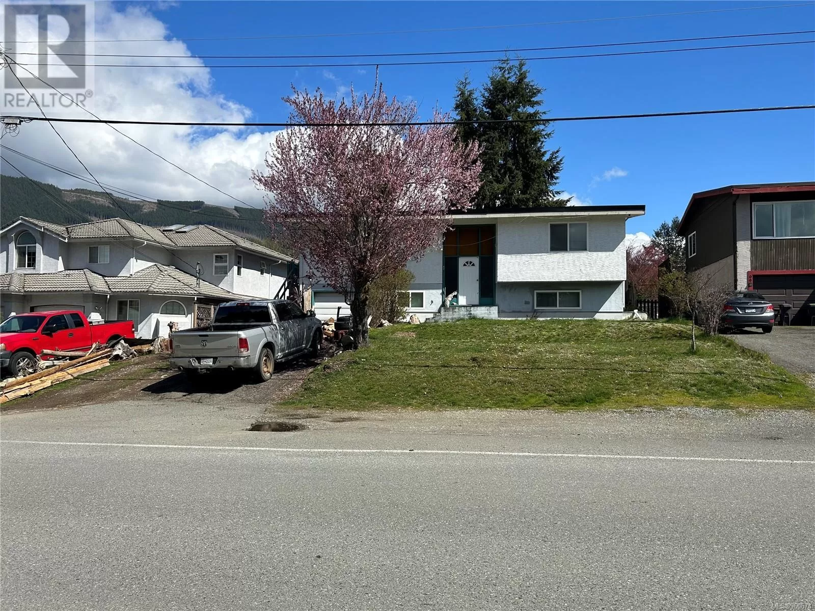 House for rent: 93 Johel Rd, Lake Cowichan, British Columbia V0R 2G0