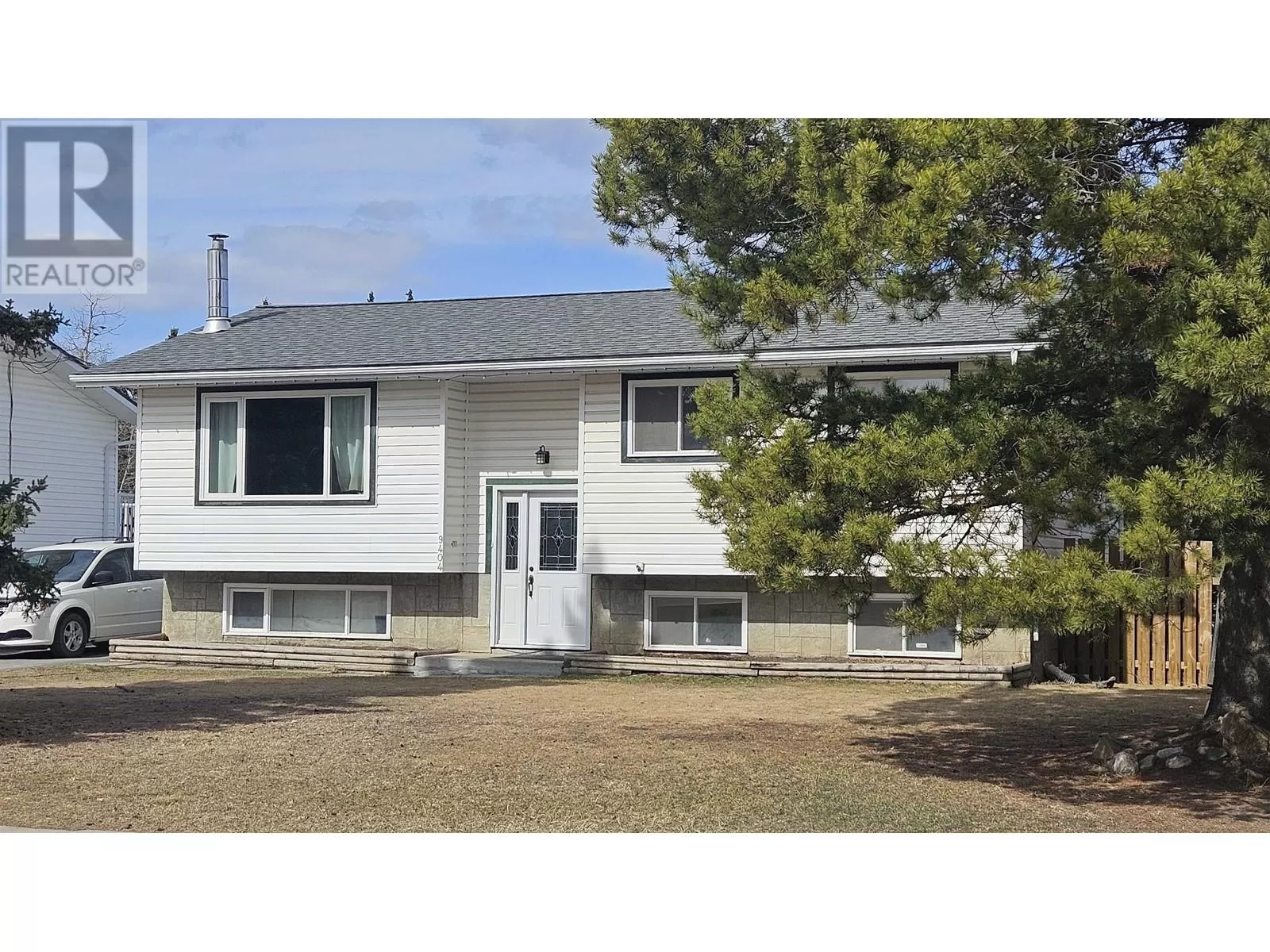 House for rent: 9404 114a Avenue, Fort St. John, British Columbia V1J 2X5