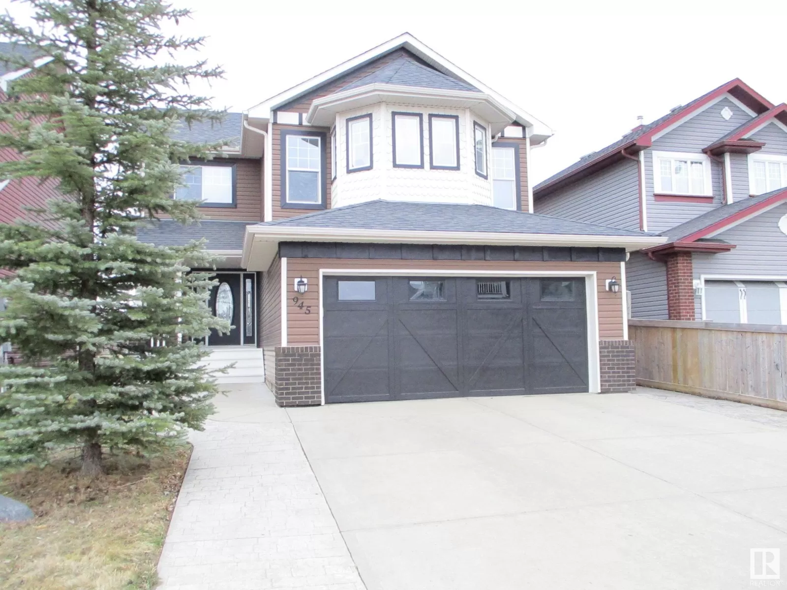 House for rent: 945 Appleton Rd, Sherwood Park, Alberta T8H 0A5