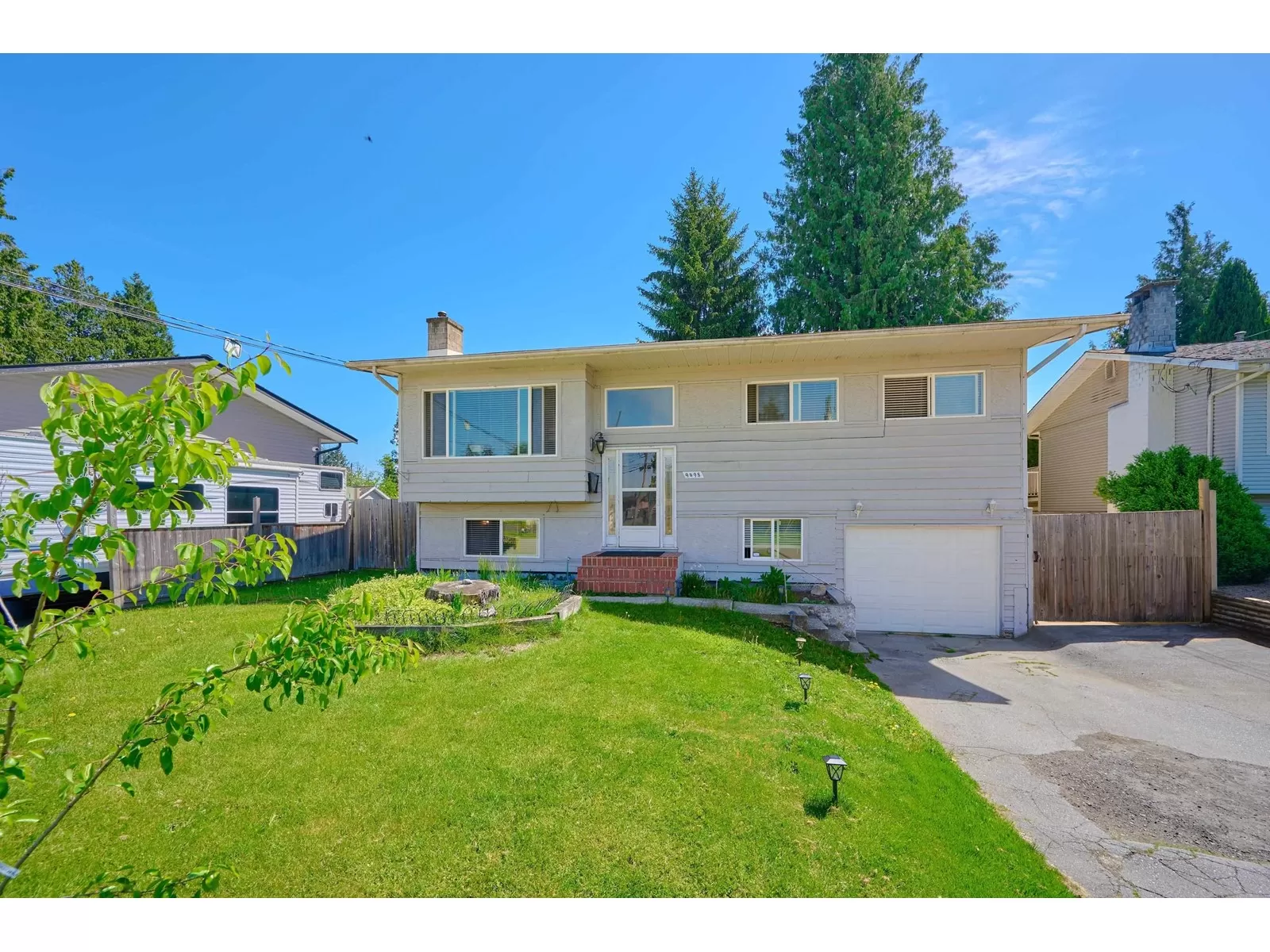 House for rent: 9498 119 Street, Delta, British Columbia V4C 6M6