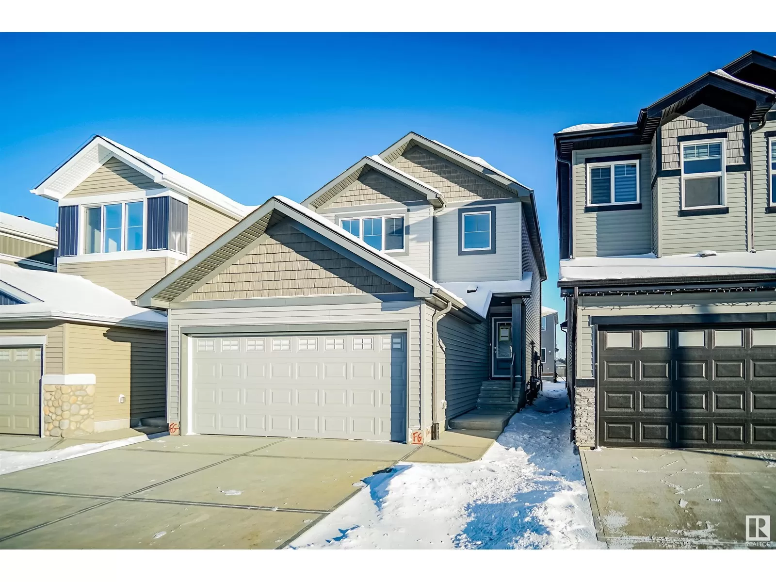 House for rent: 9519 Carson Bn Sw, Edmonton, Alberta T6W 5G7