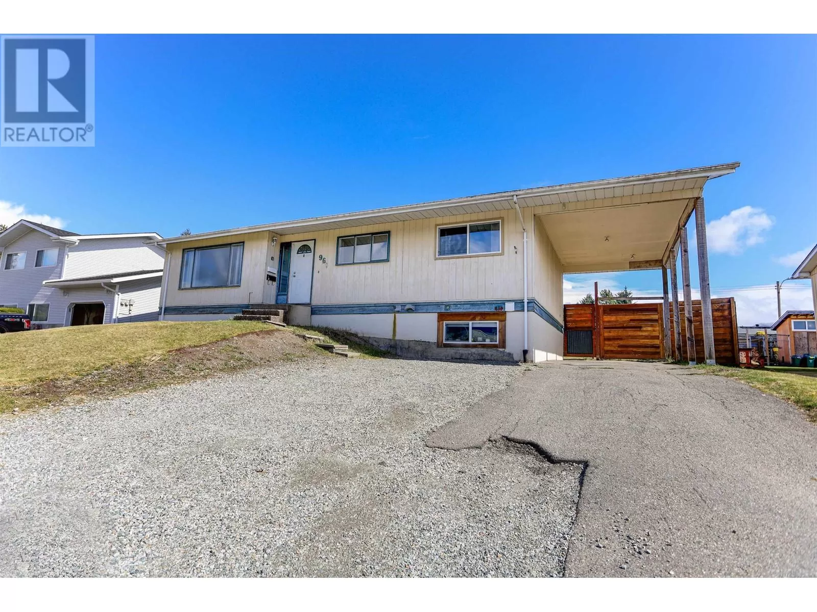 House for rent: 96 Clifford Street, Kitimat, British Columbia V8C 1B4