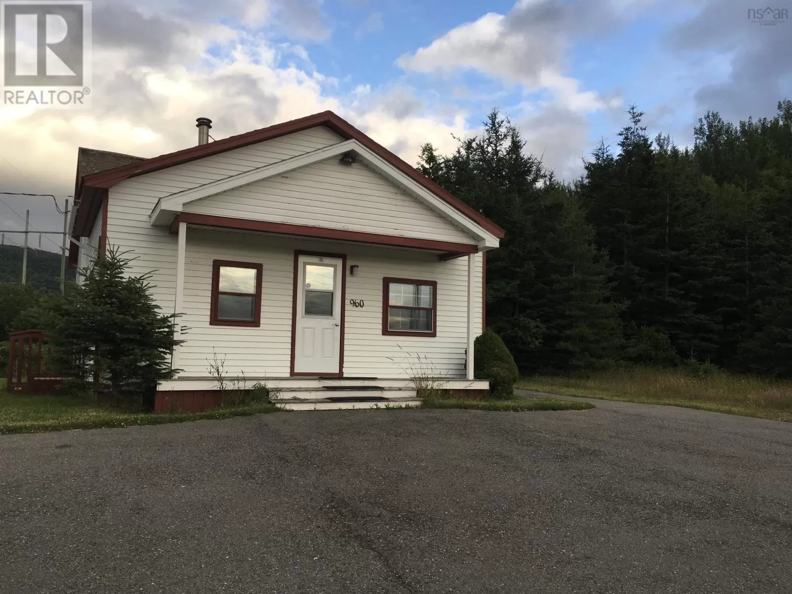 House for rent: 960 Cheticamp Back Road, Belle Marche, Nova Scotia B0E 1H0