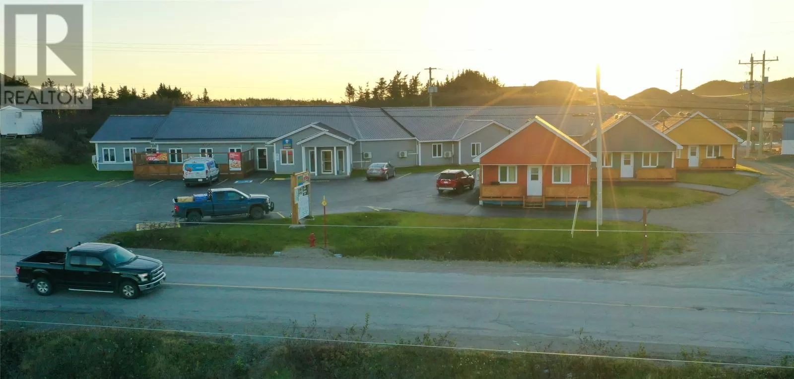 Special Purpose for rent: 96-98 Canada Drive, Harbour Breton, Newfoundland & Labrador A0H 1P0