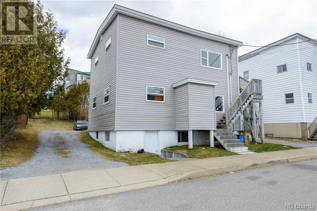 Duplex for rent: 97 Germain St, Saint John, New Brunswick E2M 2G2