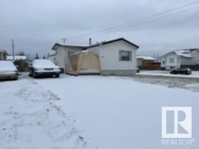 Manufactured Home for rent: 9713 102 Av, Clairmont, Alberta T0H 0W6