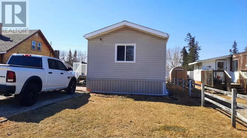 Manufactured Home/Mobile for rent: 9728 99 Street, Wembley, Alberta T0H 3S0