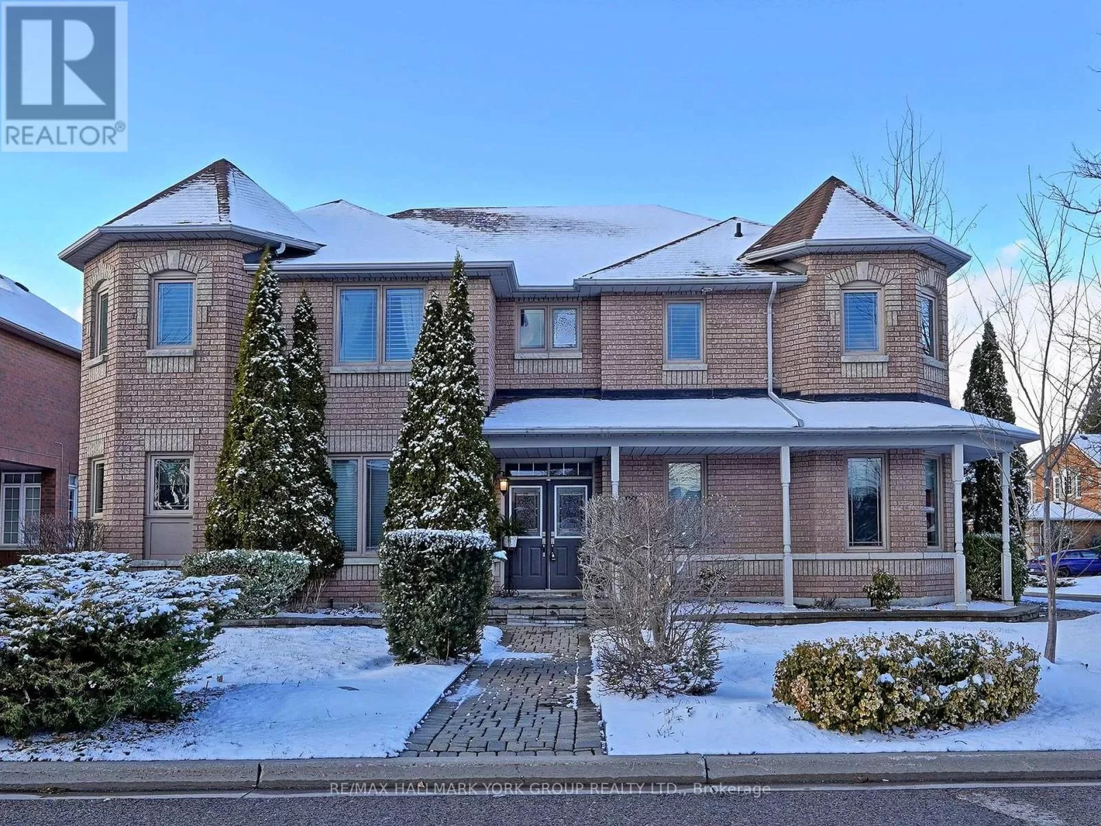 House for rent: 98 Ballymore Dr, Aurora, Ontario L4G 7E5