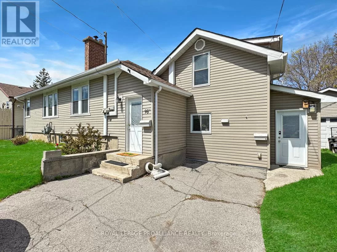 Duplex for rent: 98 Karl Street, Belleville, Ontario K8N 1J9