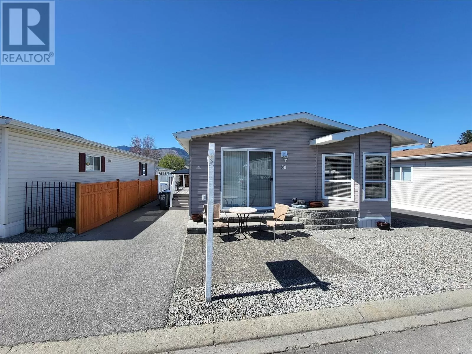 Manufactured Home for rent: 98 Okanagan Avenue Unit# 58, Penticton, British Columbia V2A 3J5