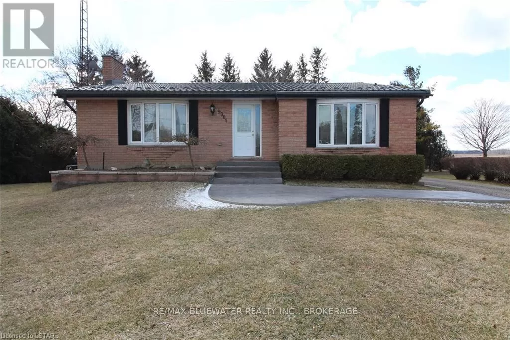House for rent: 9901 Eric Street, Lambton Shores, Ontario N0M 2N0