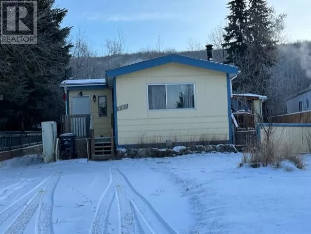 Manufactured Home for rent: 9913 80 Avenue, Peace River, Alberta T8S 1A9